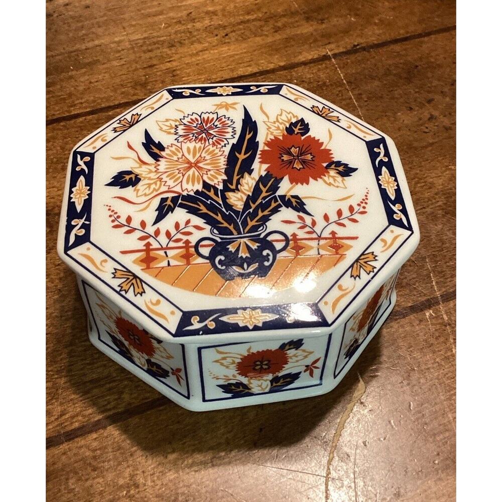 Creaziono Originali Made In Italy Trinket Box porcelain Flowers